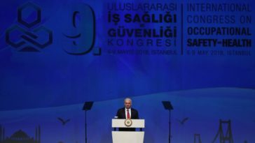 Başbakan, Iş Sağlığı Kongresi'nde konuştu